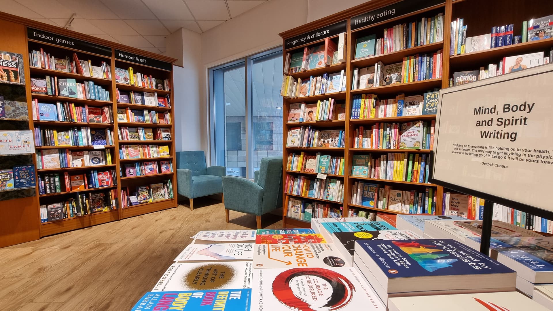 Waterstone's is a bookshop in Midsummer Place | MyMK.cc